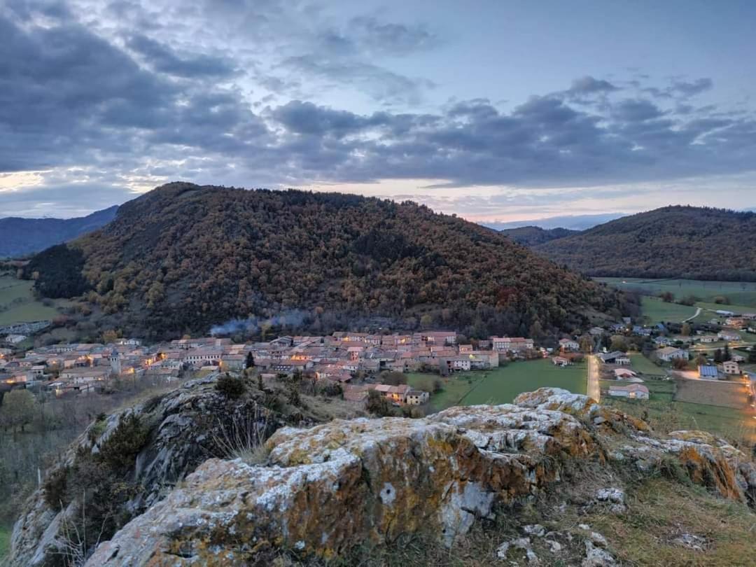 Lodge Tente Les Pommiers Glamping O Rendez-Vous En Demi-Pension Roquefeuil Екстер'єр фото
